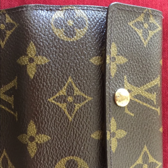 🌴SOLD🌴 Louis Vuitton Ludlow Wallet - Picture 2 of 5